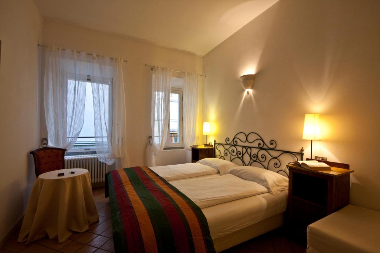ורנה Albergo Milano חדר תמונה