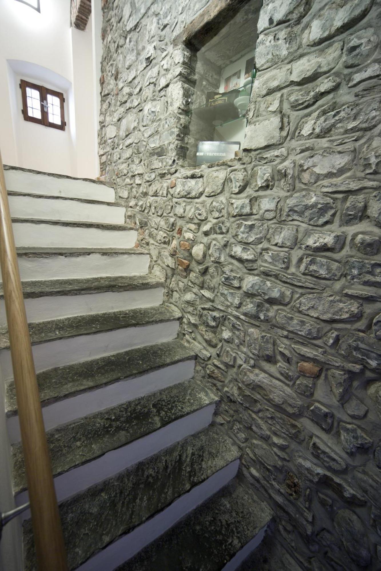 ורנה Albergo Milano מראה חיצוני תמונה