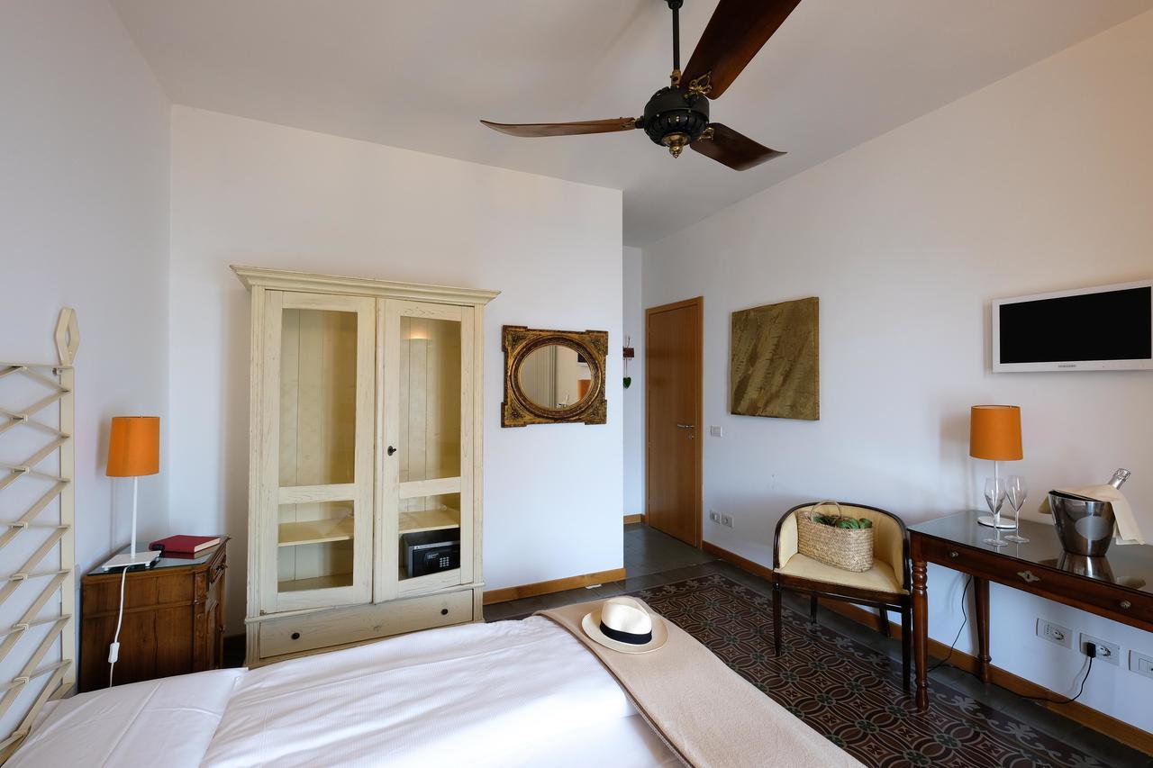 ורנה Albergo Milano מראה חיצוני תמונה